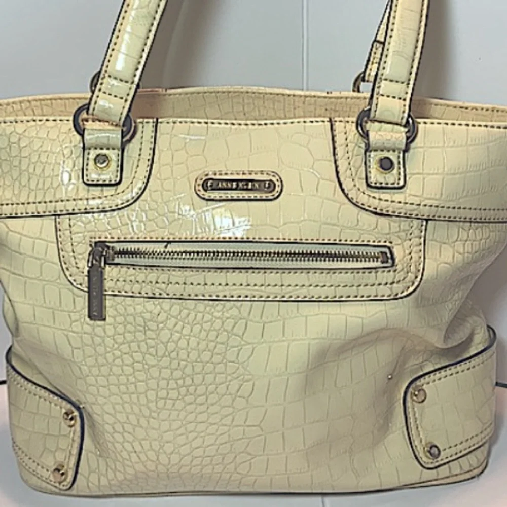 Anne Klein Cream Hobo Tote Style Handbag